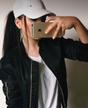 Vera, 34